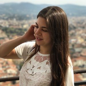 Meet your Posher, Cara